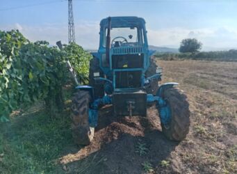 26 lıq disk: Traktor Belarus (MTZ) 82, 1985 il, 82 at gücü, motor 4.7 l, İşlənmiş