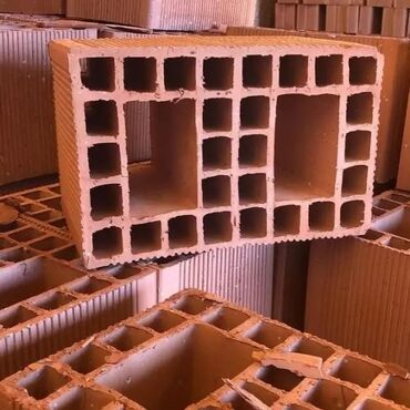 Kərpiclər: 16 qəpikdən başlayan kerpicler KƏRPİC 16 QƏPİK. 19x19x8 - Zavod -da lalafo.az — 18 Kərpiclər: 16 qəpikdən başlayan kerpicler KƏRPİC 16 QƏPİK. 19x19x8 - Zavod — 18