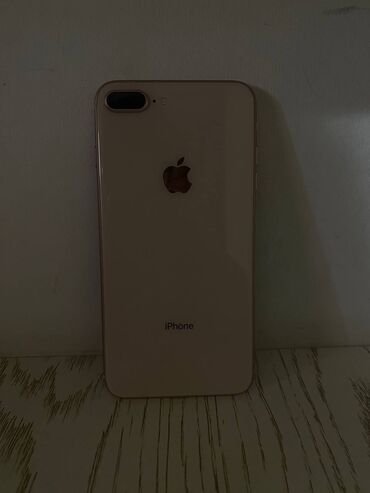 Apple iPhone: IPhone 8 Plus, Б/у, 64 ГБ, Защитное стекло, Чехол, 100 %