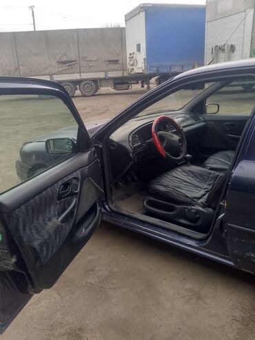 Ford: Ford Mondeo: 1996 г., 1.8 л, Механика, Бензиновая, Хэтчбэк — 3