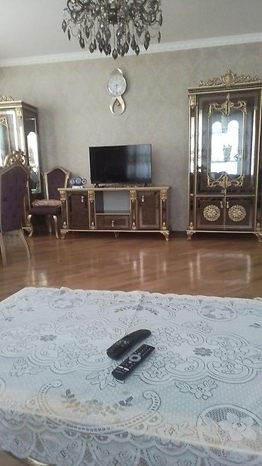televizor ekran qoruyucu: Smart TV – təxminən 43–50 düym, nazik çərçivəli və incə korpuslu — 3