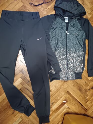 traka za kosu za sminkanje: Nike, L (EU 40), XL (EU 42), Single-colored, color - Grey