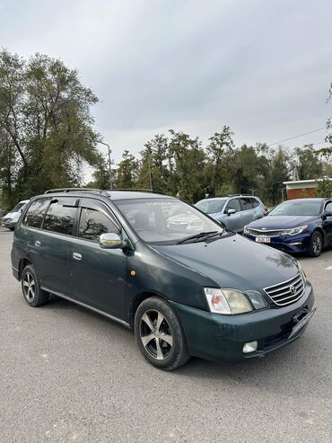 авто под аыкуп: Toyota Gaia: 1999 г., 2 л, Автомат, Бензин, Минивэн