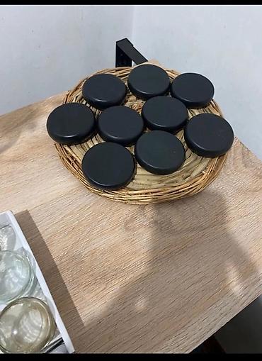 Продаю б/у советские стеклянные вакуумные банки, вулканические камни и