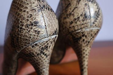 Туфли: Кожаные туфли Kurt Geiger 39размер с открытым носиком указанный — 17