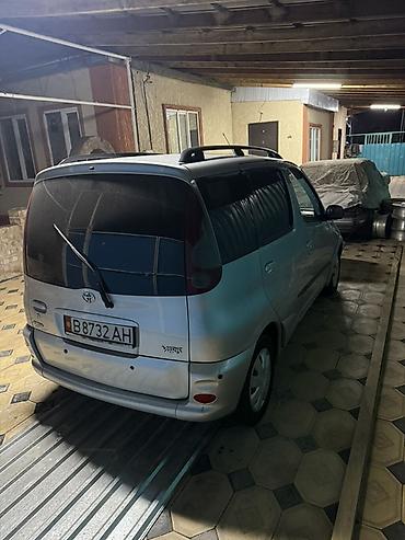 Toyota: Toyota Yaris Verso: 2003 г., 1.5 л, Автомат, Бензин, Минивэн — 6
