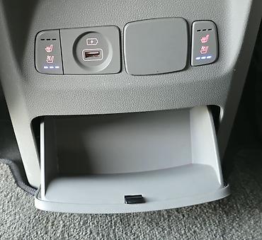 Kia: Kia Carnival: 2019 г., 2.2 л, Автомат, Дизель, Минивэн — 15