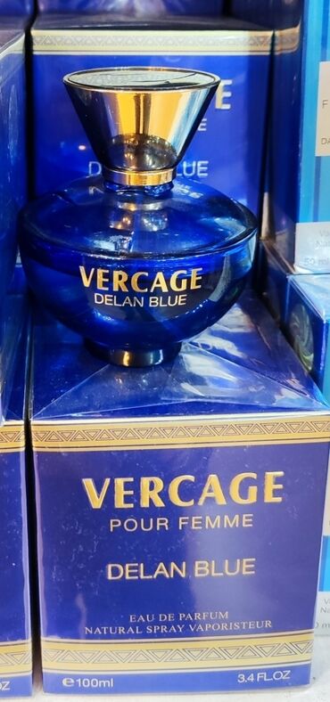 Ətriyyat: ❤️Versace Dylan Blue pour femme ətrinin 100 ml-lik həcmi. Bu ətir lalafo.az -da Ətriyyat: ❤️Versace Dylan Blue pour femme ətrinin 100 ml-lik həcmi. Bu ətir