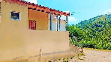 qaracuxurda satilan heyet evleri: 3 otaqlı, 120 kv. m, Kredit yoxdur, Orta təmir — 4