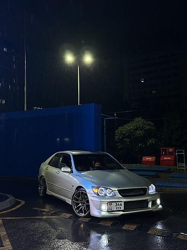 swap свап: Toyota Altezza: 2000 г., 2.5 л, Автомат, Бензин, Седан — 4