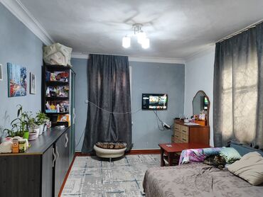 квартира бишкек без хозяин: 2 комнаты, 48 м², 1 этаж, Косметический ремонт