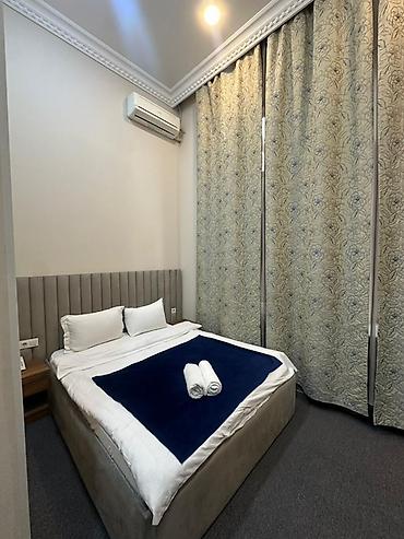 Otaqların günlük kirayəsi: Satılır. 12 otaq üçün mebel komplekti (televizor və kondisioner daxil — 2