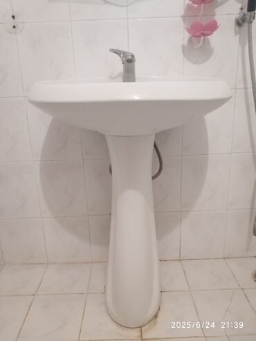 Hamam üçün aksessuarlar: İşlənmiş Çanaq, Keramika, Zəmanətsiz, Ödənişli çatdırılma