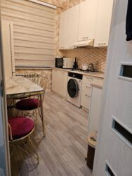 Uzunmüddətli kirayə mənzillər: Masazirda kuruqa yaxin yolun qiraginda bina evi kiraye verilir 2 ci — 7