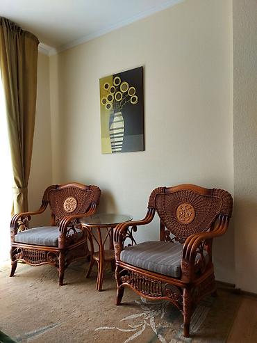 Продажа квартир: 4 комнаты, 130 м² — 32