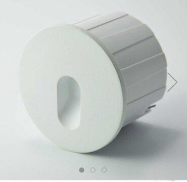 Baštenska rasveta: **Šifra:90080 bela** **Šifra:90079 Crna** **Šifra:90081 siva** Brend — 1