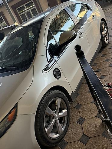 вольтмастер электромобиль: Chevrolet Volt: 2012 г., 1.5 л, Гибрид, Хэтчбэк — 4