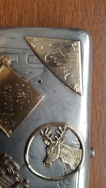 Digər əntiq əşyalar: Gůmůş 84 prob Carskiy probdu . Űstundekiler hammisi qizildi hardasa — 9