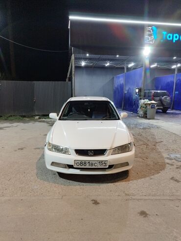 хентай акцент: Honda Accord: 2001 г., 1.8 л, Автомат, Бензин, Седан