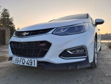 Chevrolet: Chevrolet Cruze: 1.4 l | 2017 il 136500 km Sedan — 37