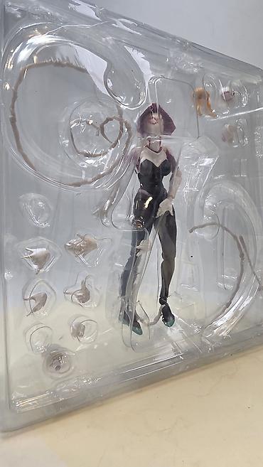 green gard: Фигурка Spider-Gwen (Гвен Стейси) — 15 см - Артикулируемая — 4