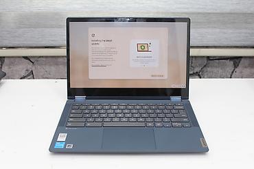 macbook en ucuz: İşlənmiş Lenovo Yoga, 13.3 ", Intel Core i3, 256 GB, Ödənişli çatdırılma — 2