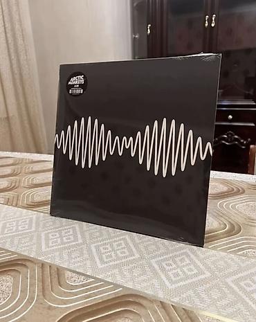 Искусство и коллекционирование: Məhsul: Arctic Monkeys – “AM” vinil plastinka (LP) Təsvir: - Format — 1
