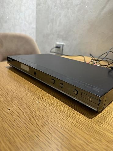 Samsung DVD Oynadıcı (DVD-D530K) - Kompakt və zərif korpus - Ön lalafo.az -da Samsung DVD Oynadıcı (DVD-D530K) - Kompakt və zərif korpus - Ön