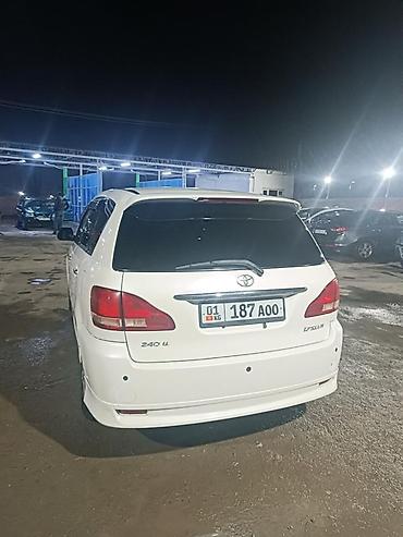 toyota town: Toyota Ipsum: 2002 г., 2.4 л, Автомат, Бензин, Минивэн — 2