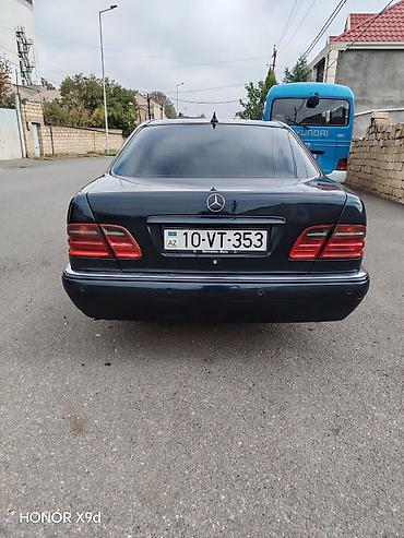 bmw e39 qapi: Mercedes-Benz E-Class: 2.4 l | 2017 il Sedan — 4