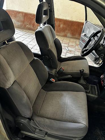 трос багажника камри 30: Mazda 626: 1991 г., 2 л, Механика, Бензин, Седан — 7