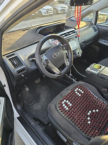 газ болон для авто: Toyota Prius V: 2016 г., Автомат, Гибрид, Универсал — 9