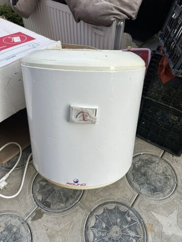Çəngəllər: Ariston 50 l, Yeni, Kredit yoxdur, Ünvandan götürmə