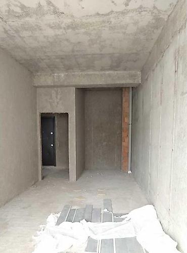 ev masin satilir: 2 otaqlı, Yeni tikili, 47 kv. m — 9