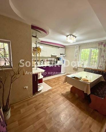 Продажа коттеджей и домов: 🏠Продается дом в с. Сокулук, верхняя зона 🟡Комнаты: 4 🟡Участок: 18 — 7