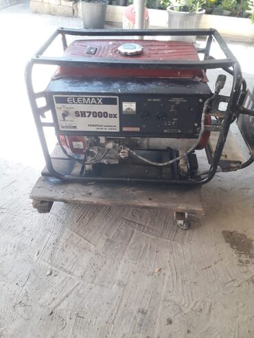 fasad daslari qiyməti topdan satış: Tam ariginal 6,5 klovatliq Honda Elemax generator satilir coxdan