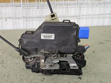 Замки: Замок двери Volkswagen 2005 г., Б/у, Оригинал, Германия — 4