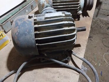 Reduktorlar: Sənaye elektrik mühərrikləri və reduktor komplekti - Şəkillərdə olan — 6