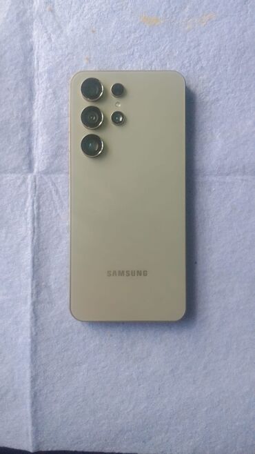 телефон арзан бу: Samsung Galaxy S24 Ultra, Новый, 256 ГБ, цвет - Золотой, 2 SIM