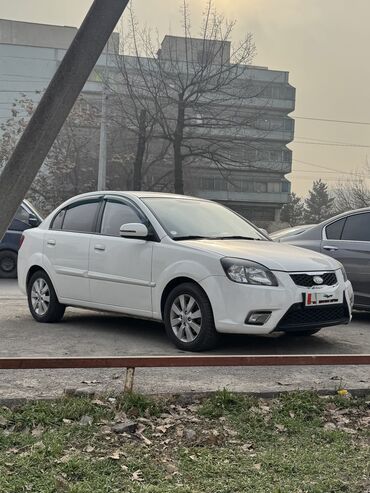 Kia: Kia Rio: 2010 г., 1.6 л, Автомат, Бензин, Седан — 5
