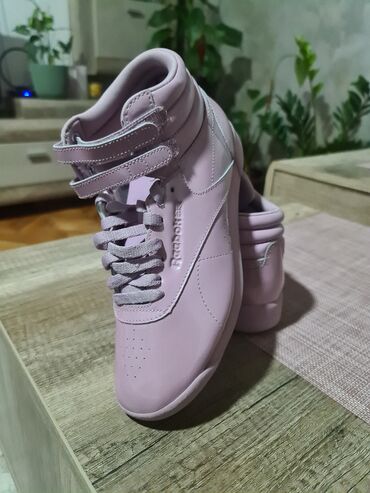 Sneakers & Athletic shoes: 39, color - Lilac