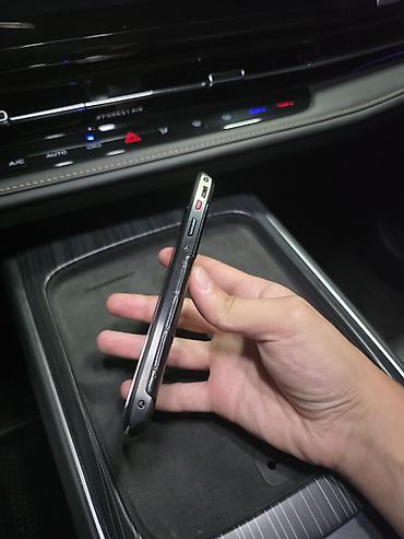 android monitor satilir: Vertu 16 GB, rəng - Qara, Sensor — 7
