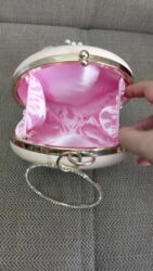 Digər kolleksiyalar: Xanım üçün bej rəngli üzəri dekor güllərlə, muncuqlarla, əl tutan — 8