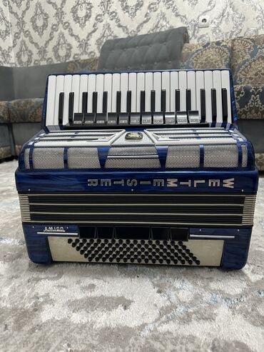 Аккордеоны: Продаю Привозной Германский Аккордеон Вельтмейстер каприз уну — 7