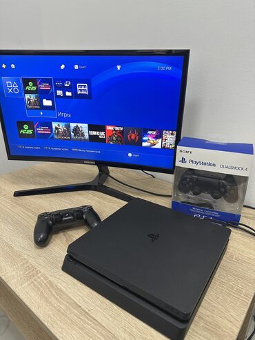 сони плейтейшен: Продаю прошитую Sony PlayStation 4 слим, 1000 Гб. Приставка в