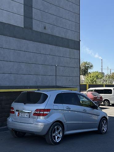 вариант кж: Mercedes-Benz B-Class: 2005 г., 1.7 л, Автомат, Бензин, Хэтчбэк — 5