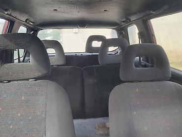 жатый воздух: Mitsubishi Space Runner: 1993 г., 2 л, Кол менен иштөөчү, Бензин, Вэн/Минивэн — 7