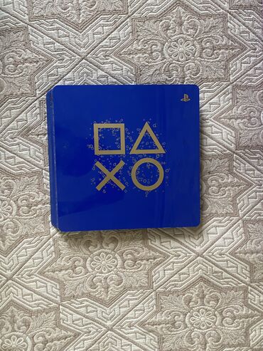 Видеоигры и приставки: PS4 | новая, с пустой памятью чистая