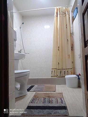 пол жуугуч швабра: 🏡 Продаётся дом барачного типа в Бишкеке! 📍 Свердловский район ✨ — 8