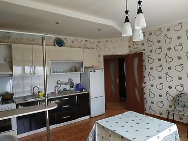 Продажа коттеджей и домов: 🏡 продаётся особняк в чолпон-ате! 🏡 📍 район семетей (выше поста гаи — 5